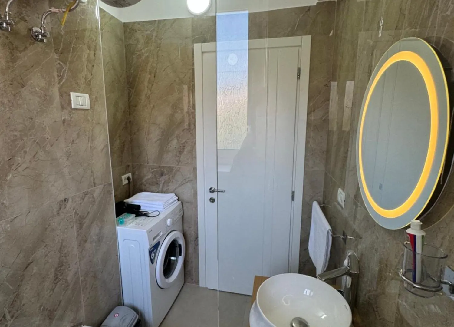 Nefis Apartament Berat 0*,  Albania