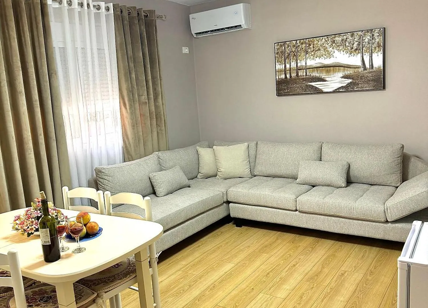Nefis Apartament Berat